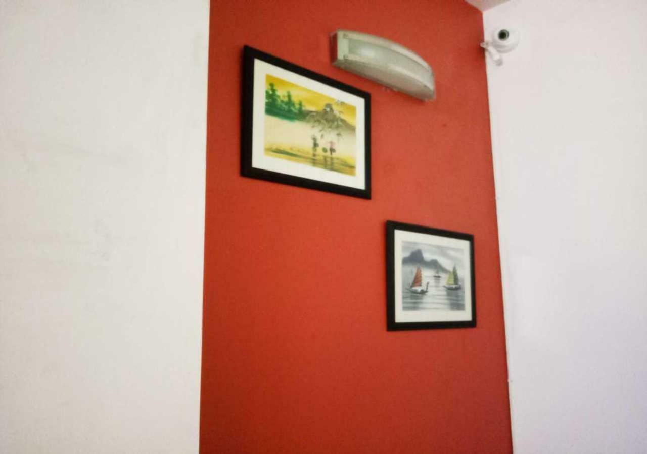 J P Residency Hotel Greater Noida Exterior photo